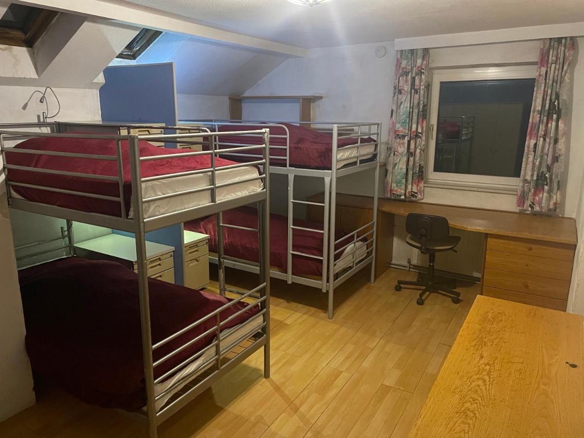 Suburb Hostel Purkersdorf Ngoại thất bức ảnh