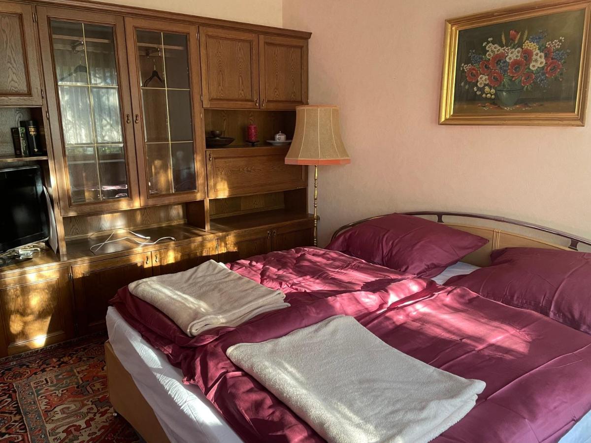 Suburb Hostel Purkersdorf Ngoại thất bức ảnh